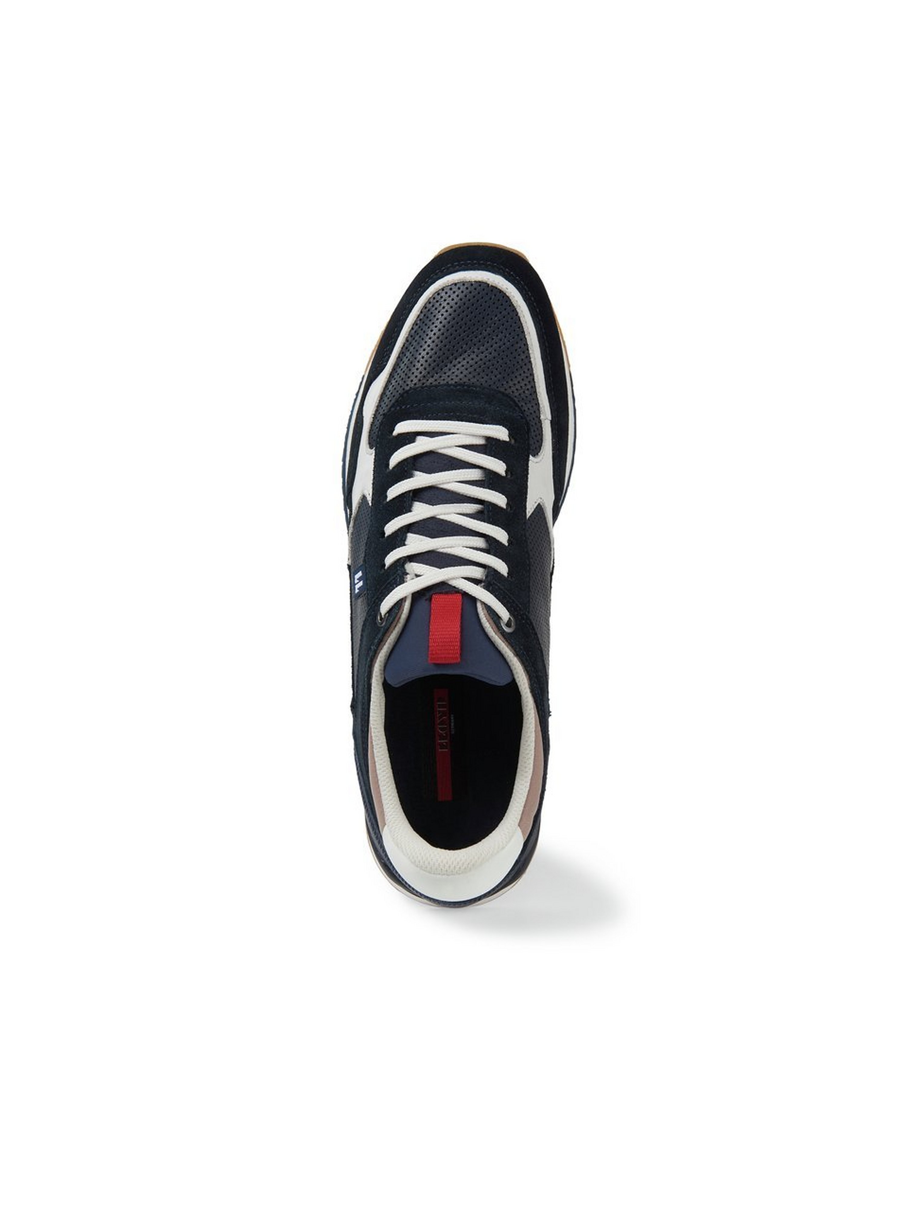 Sneaker