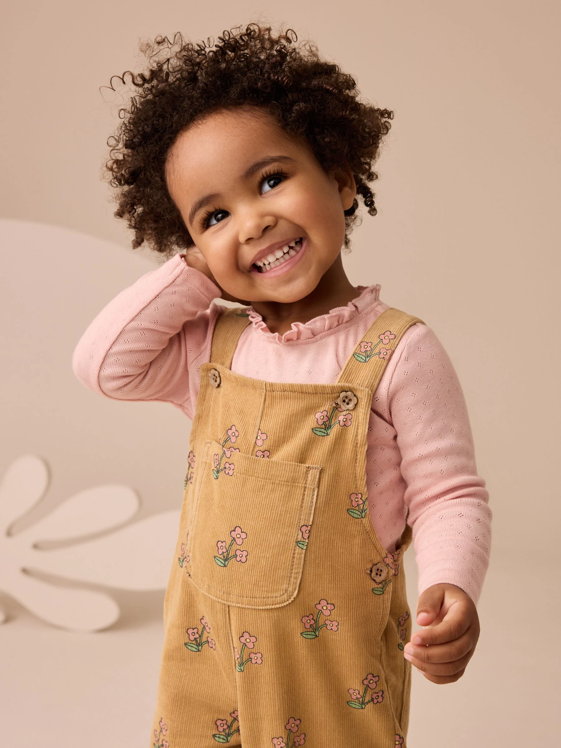 Okergeel - Set van corduroy tuinbroek met bloemenprint en T-shirt (3mnd -7jr)