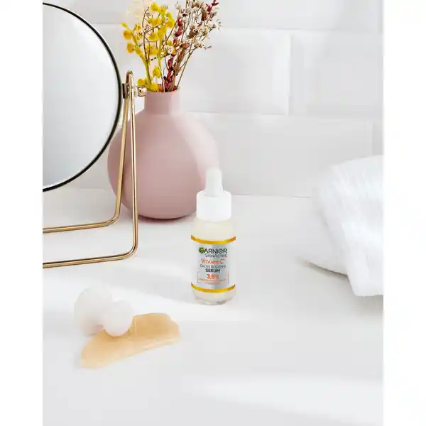 Serum Vitamin C Glow Booster Anti-Dunkle-Flecken