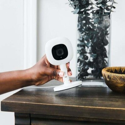 Nanit Pro Babycall med Kamera og Stativ