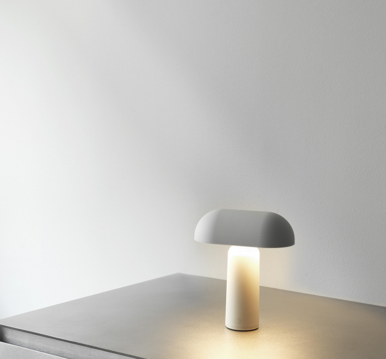 Normann Copenhagen Porta tafellamp LED oplaadbaar wit