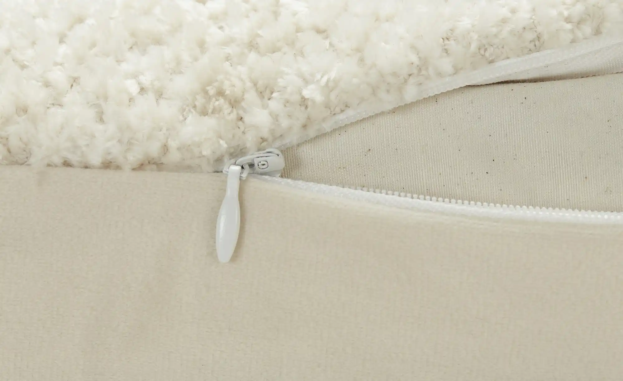 como superior Kissen  Chenille