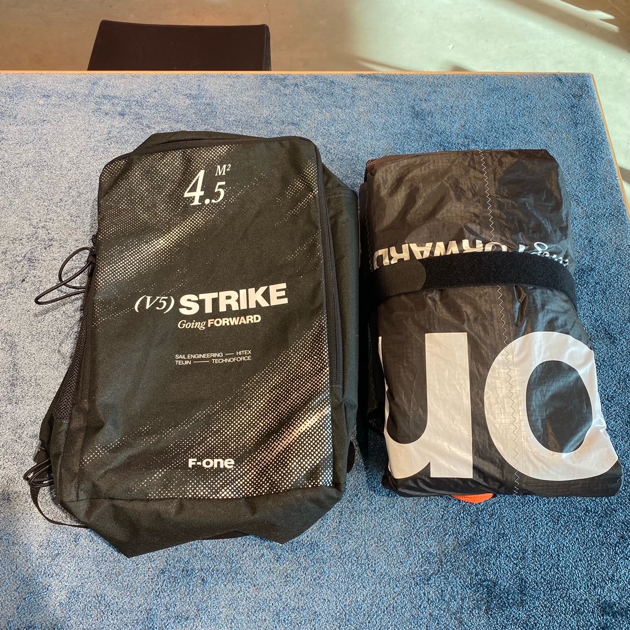 F.one Strike V5 2 m²