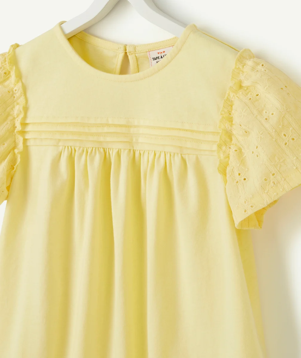 T-SHIRT FILLE EN COTON JAUNE AVEC BRODERIE ANGLAISE