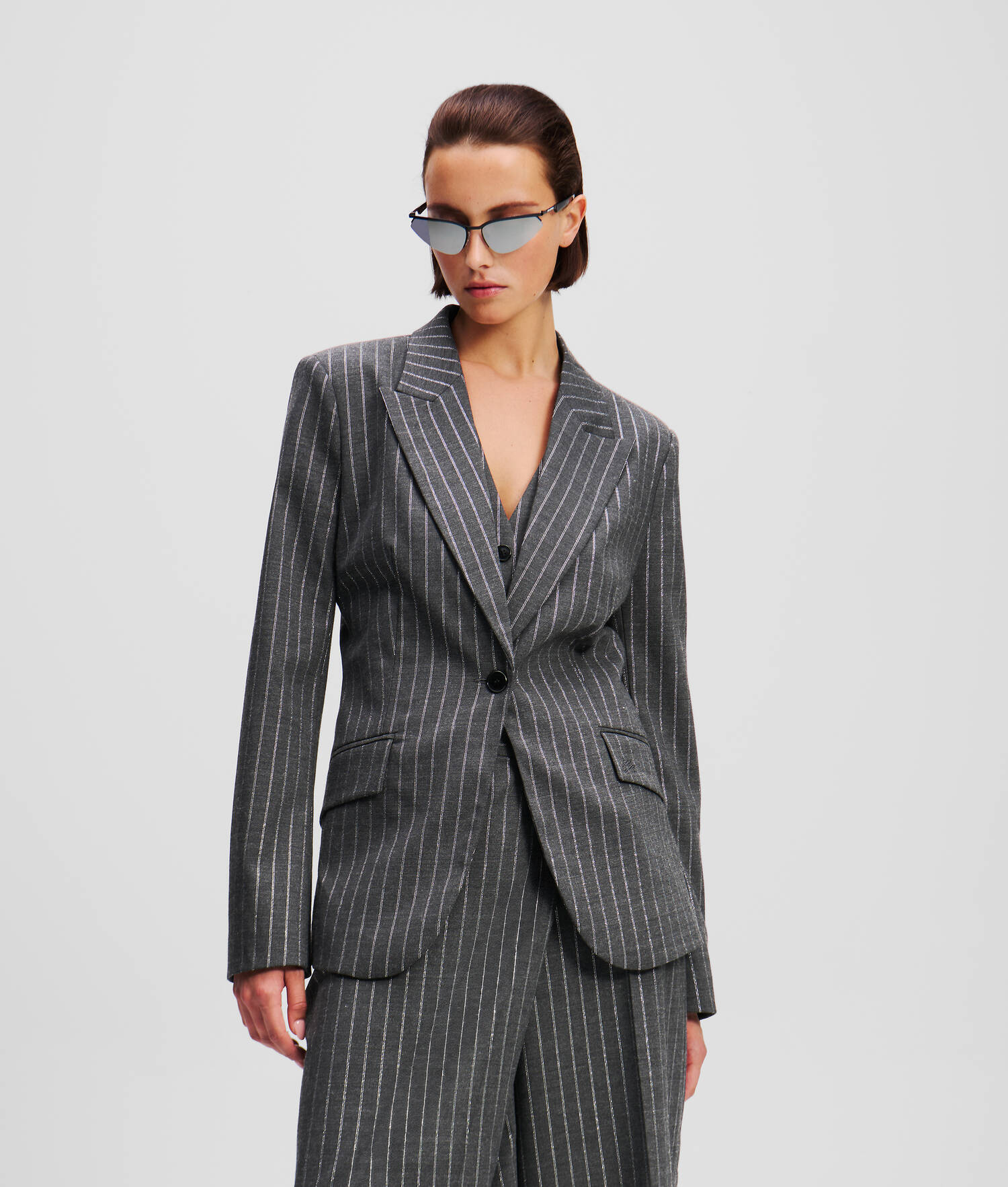 BLAZER À FINES RAYURES