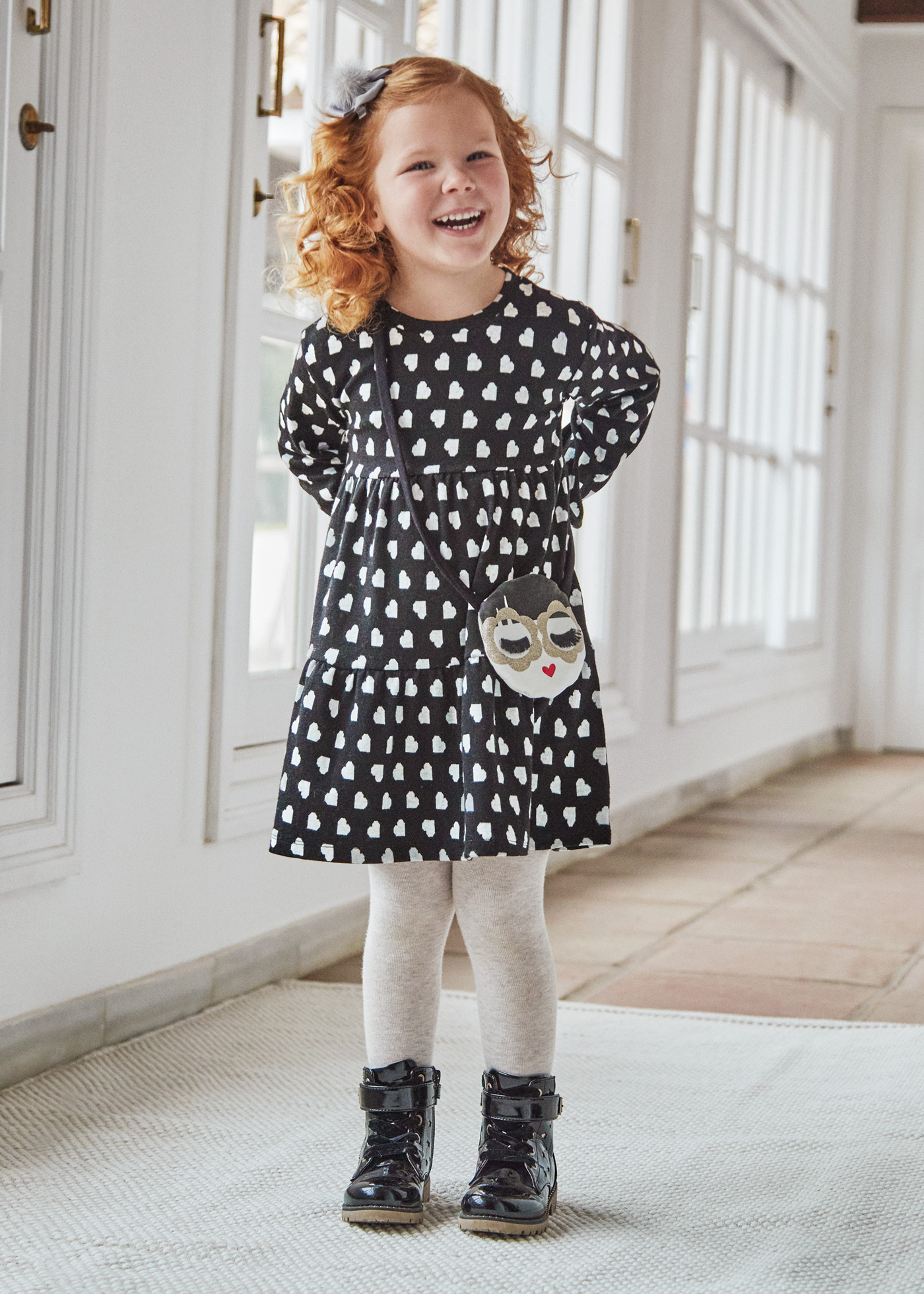 Vestido infantil com bolsa combinando