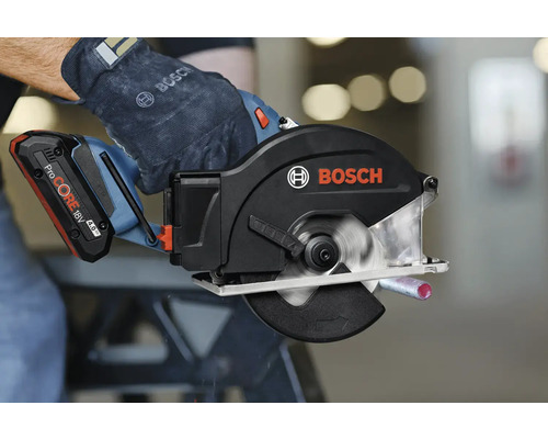 Bosch Professional GKM 18V-50 accucirkelzaag, zonder accu en lader, inclusief L-BOXX 238