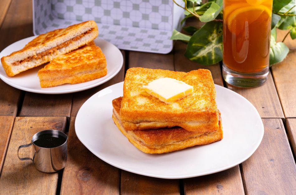 Wentelteefjes met pindakaas