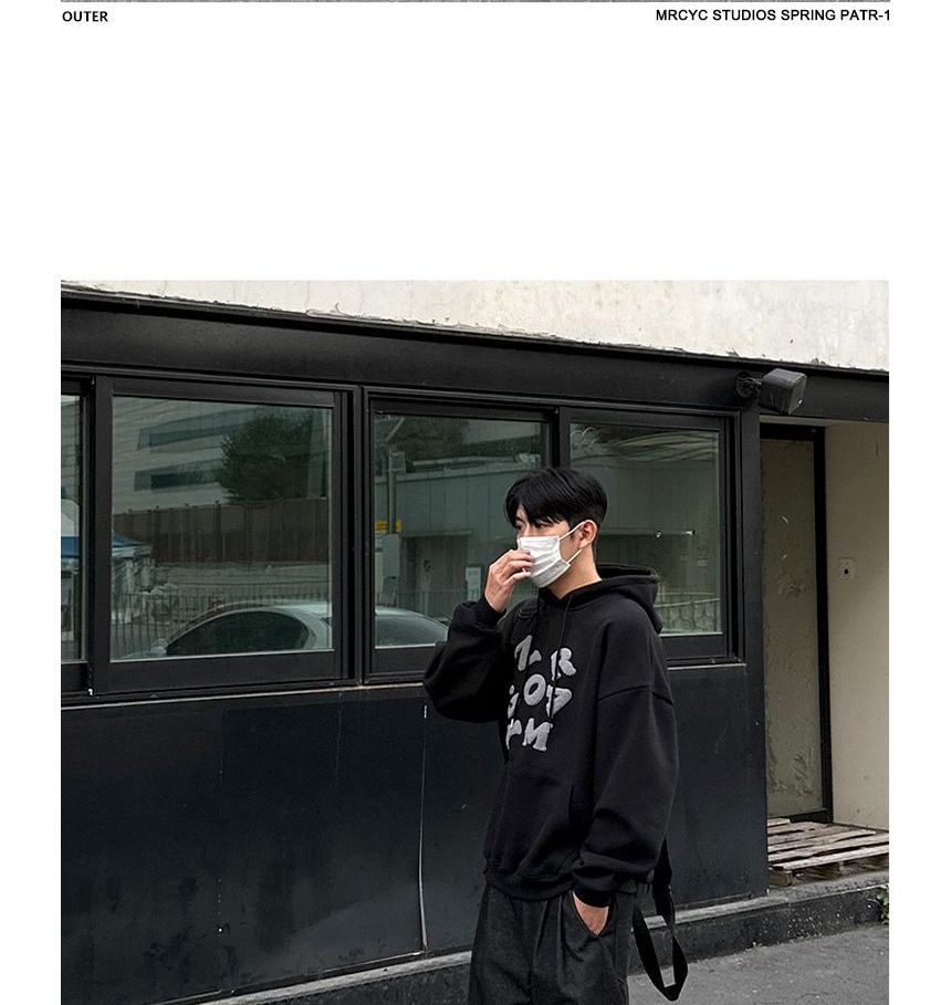 MRCYC - Hoodie met geborduurde letters