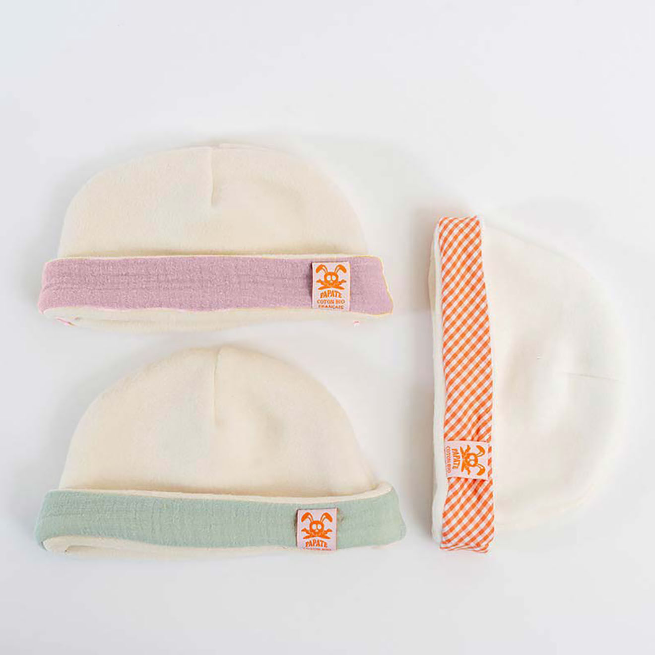 Papate Bonnet de Naissance en Coton Bio blanc/rose - 20x12 cm