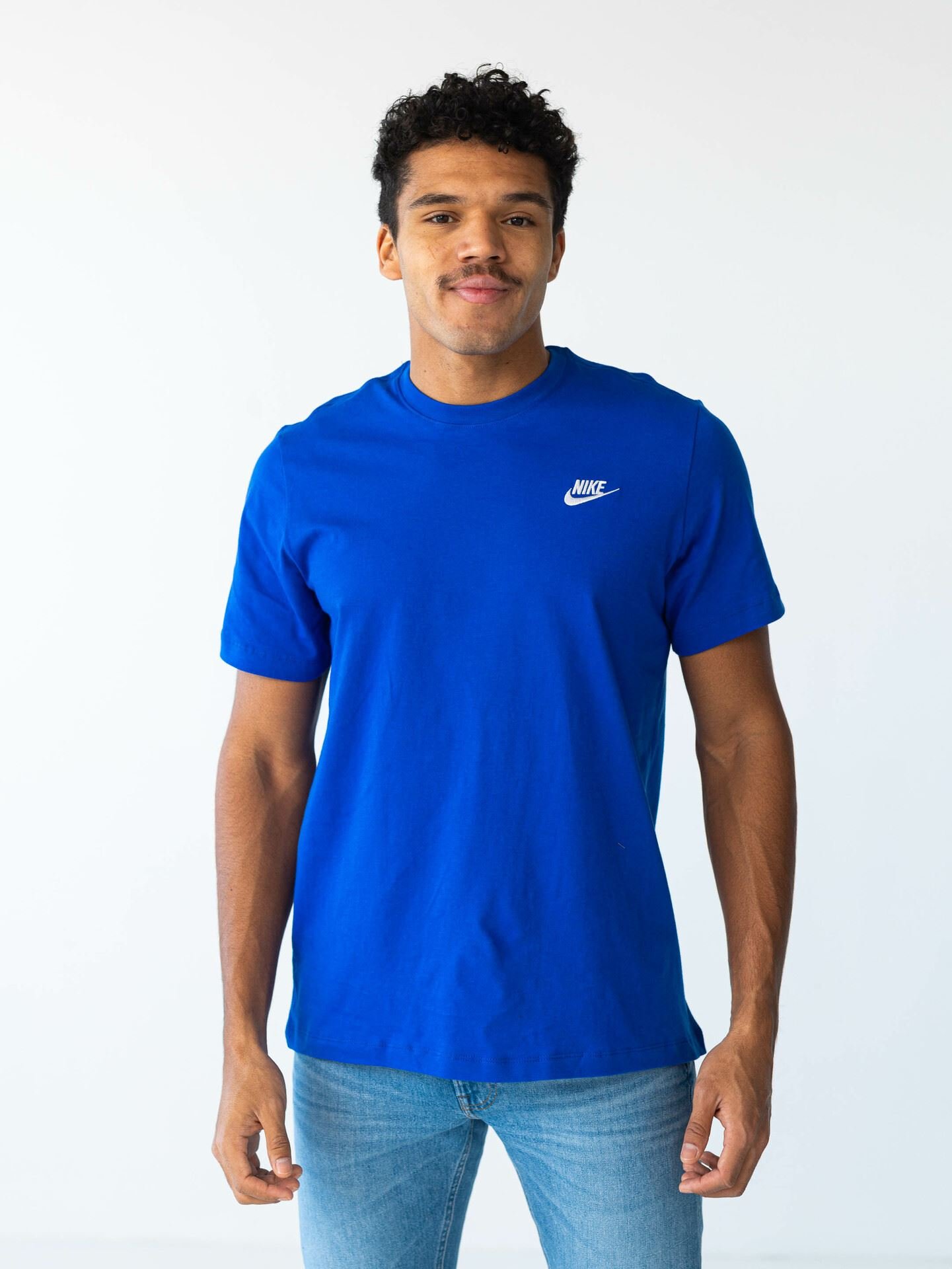 Club Tee