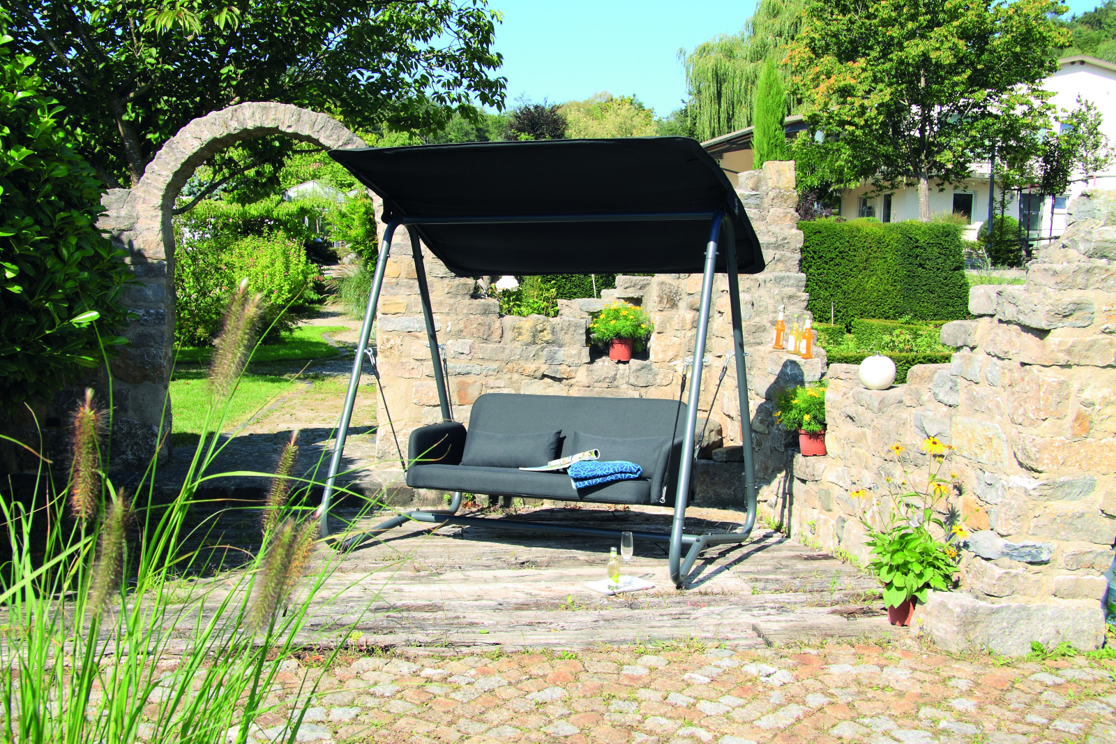 Gartenschaukel - anthrazit - mit Dach