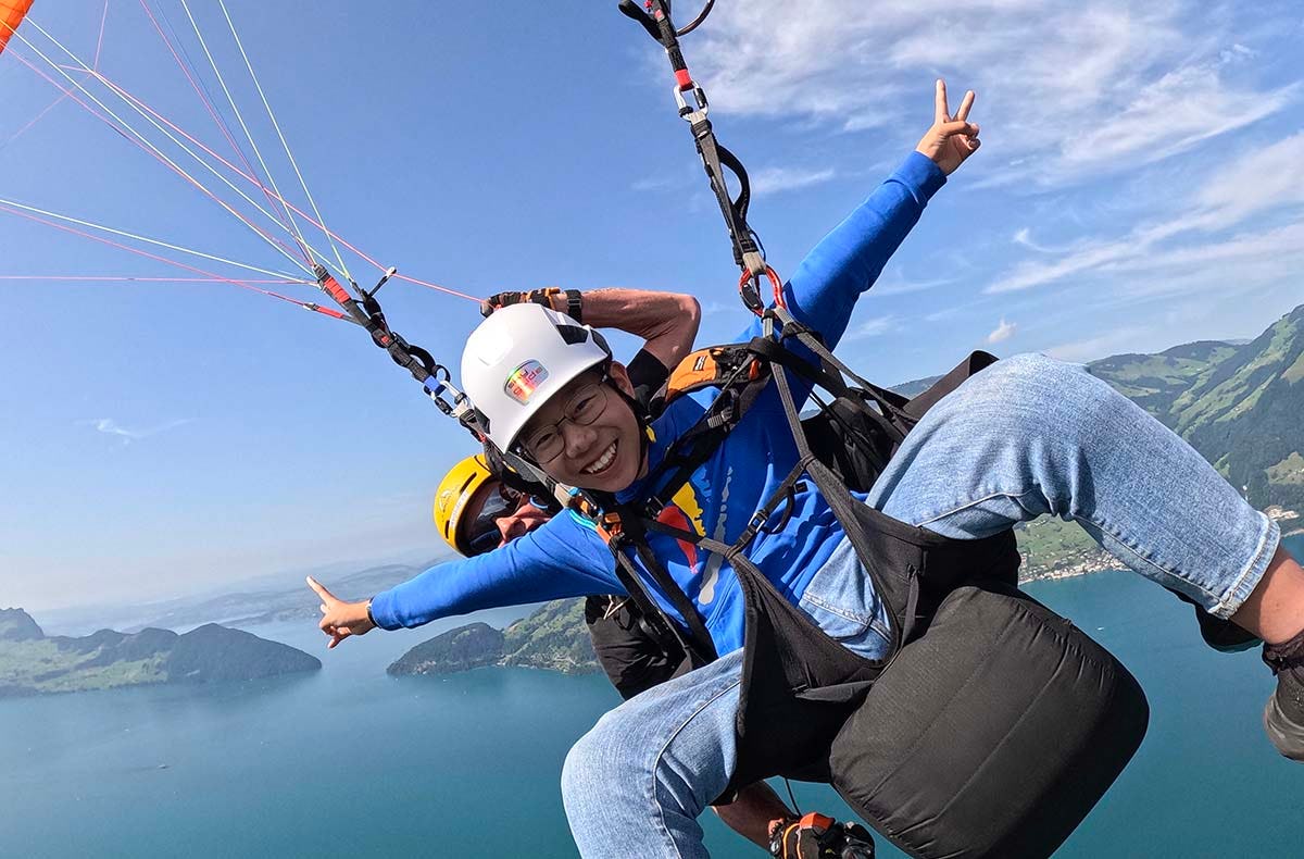 Ein Tandemflug über den Vierwaldstätter See - das perfekte Geschenk