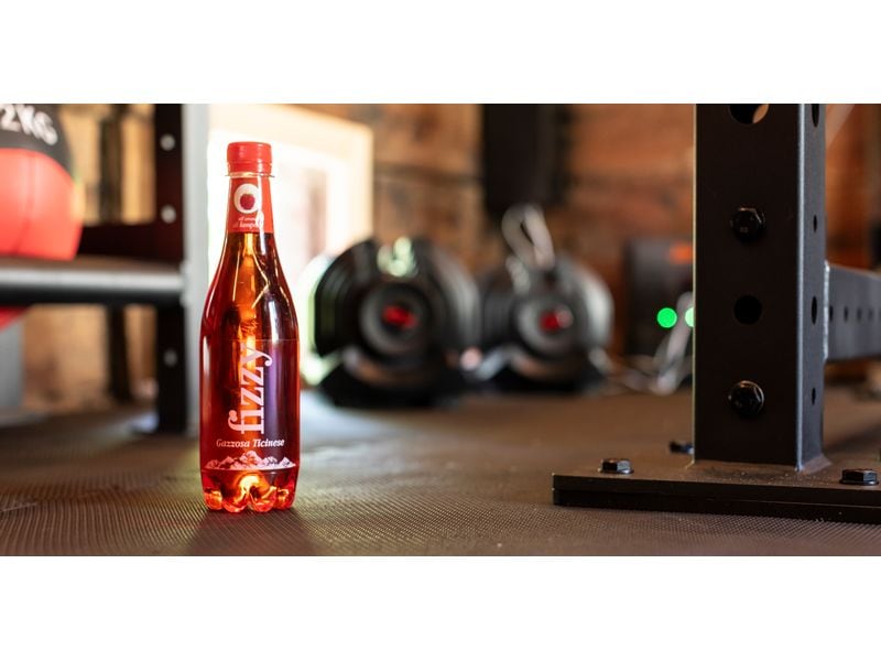 Fizzy Soft-Drinks Framboise 6 x 0.46 l Kohlensäurehaltiges Erfrischungsgetränk aus dem Tessin