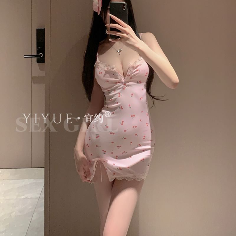 Candyiry - Set: Henley Cherry Print Lace Trim Chemise + String