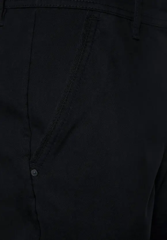 Regular Fit Chinohose - Black