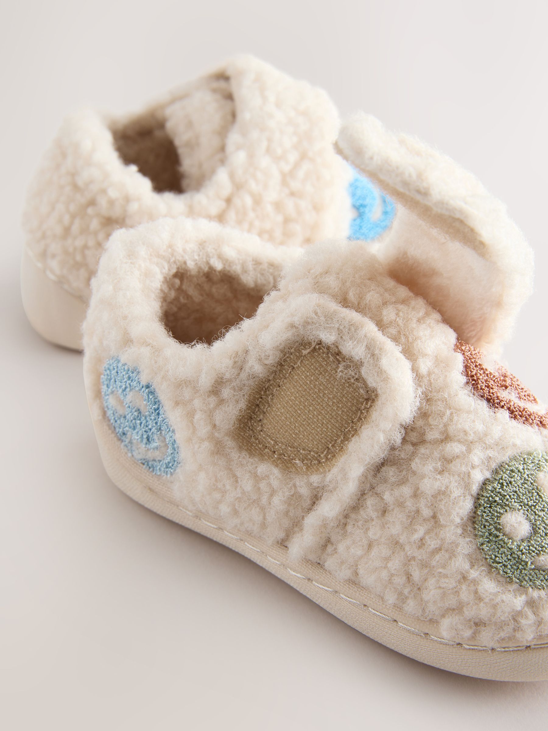 Neutraal met blije gezicht-print - Warm gevoerde pantoffels met kuipzool
