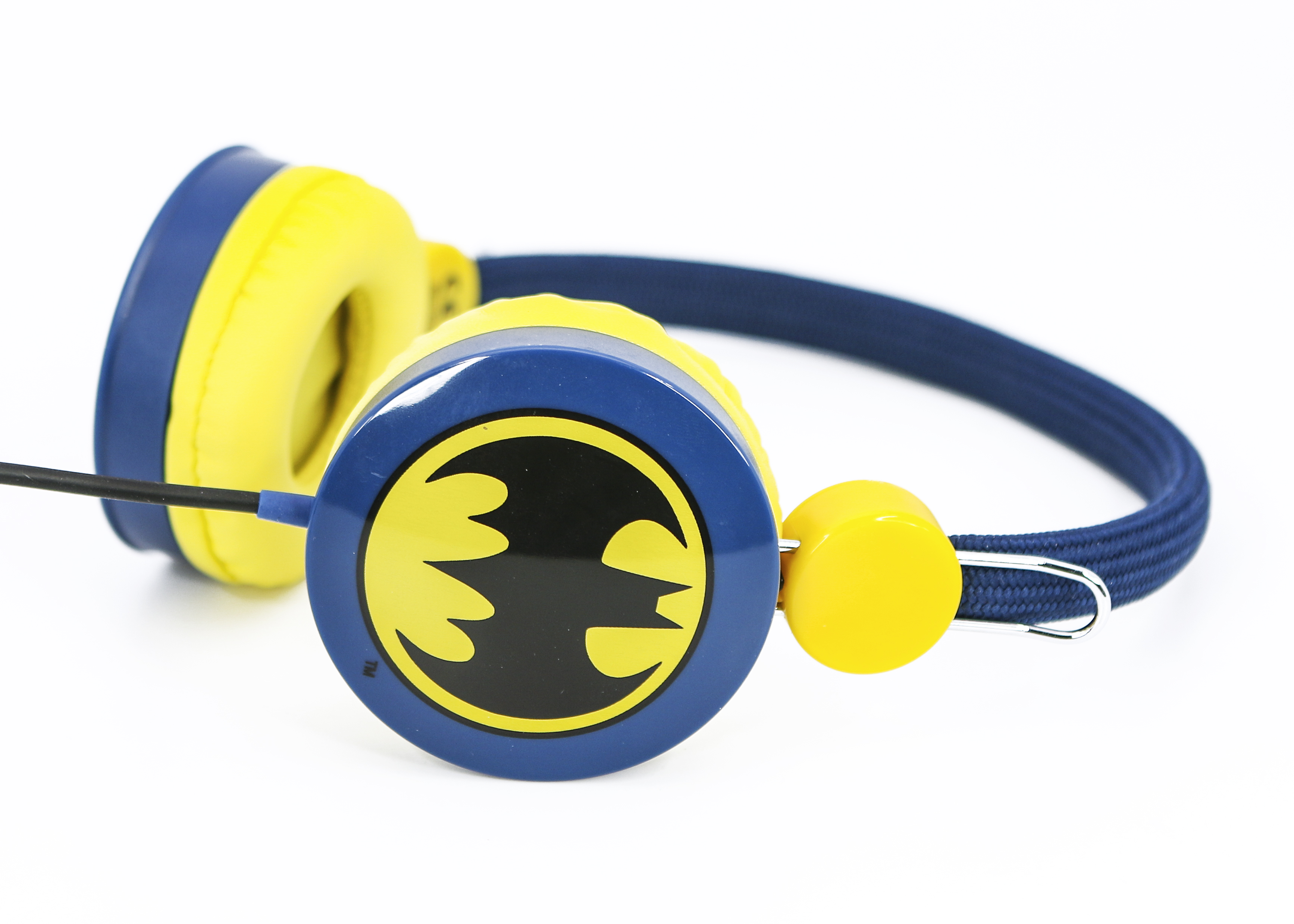 Fones de ouvido OTL com o logotipo do Batman