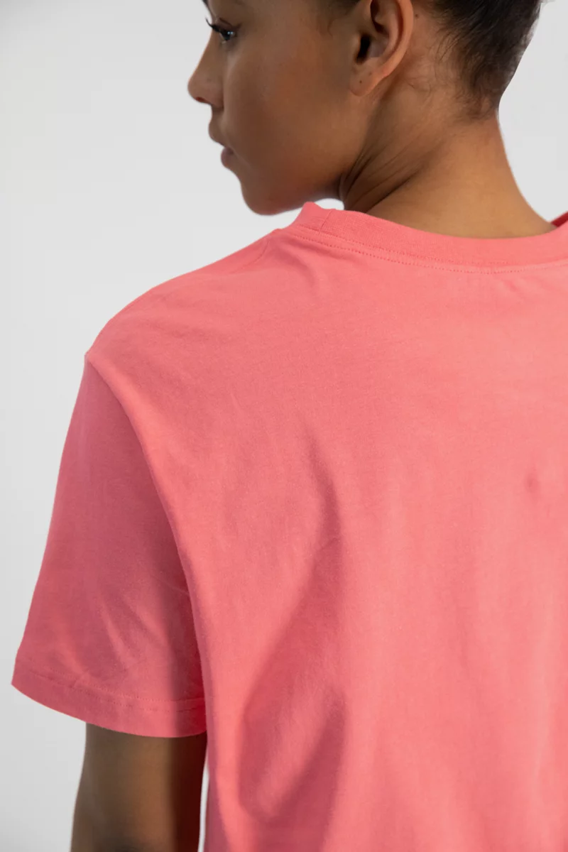 Nike Sportswear Essential Damen T-Shirt