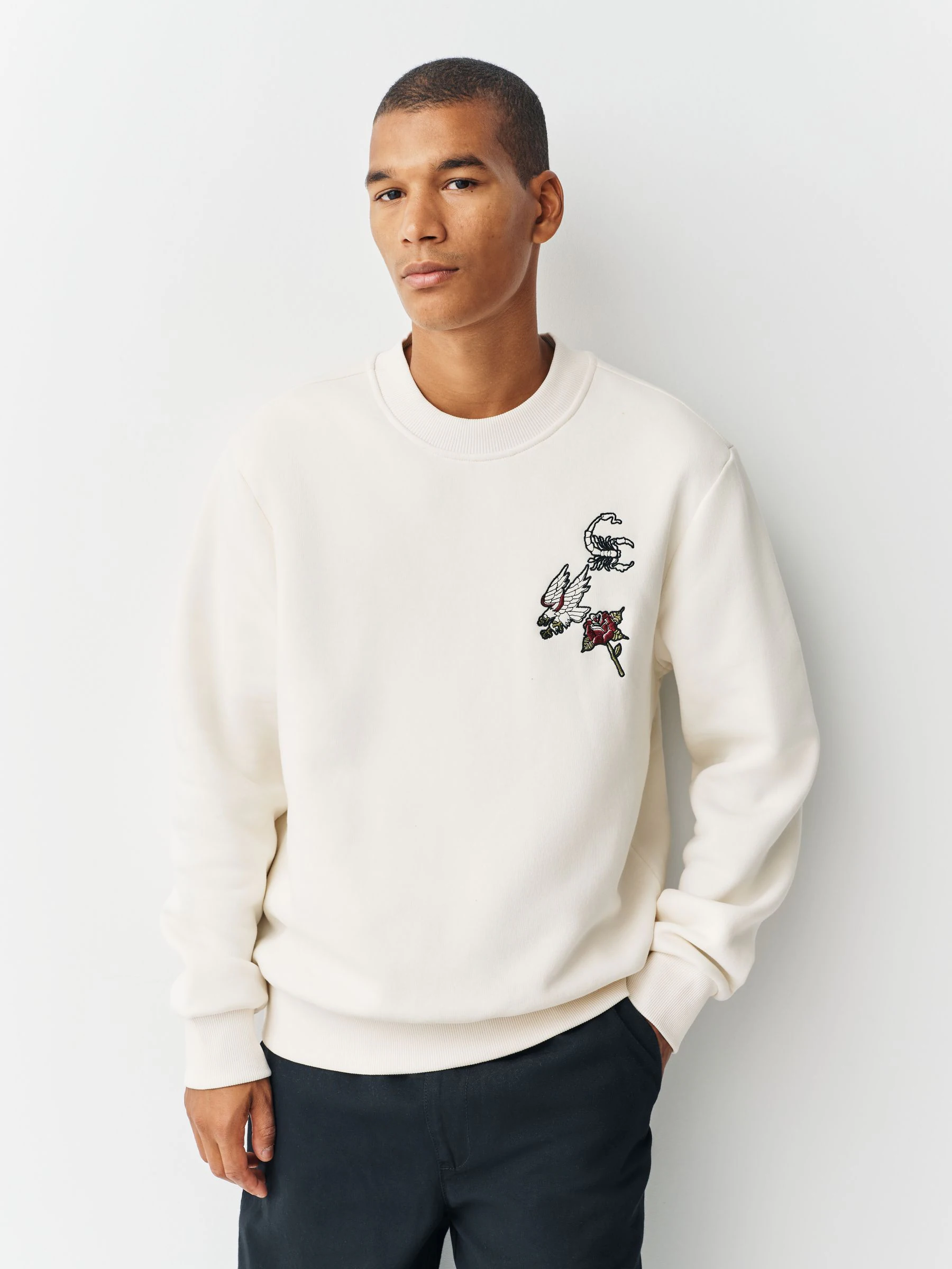 Ecru wit - Cotton Rich Crew Graphic Print Sweatshirt