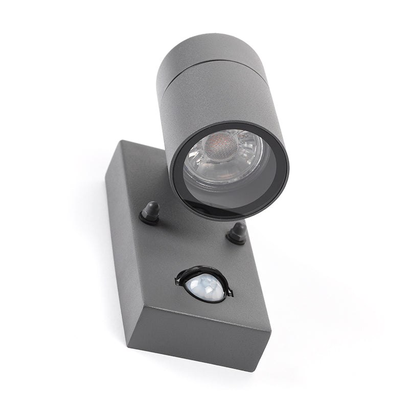 QAZQA Buitenwandlamp antraciet IP44 met bewegingssensor - Solo