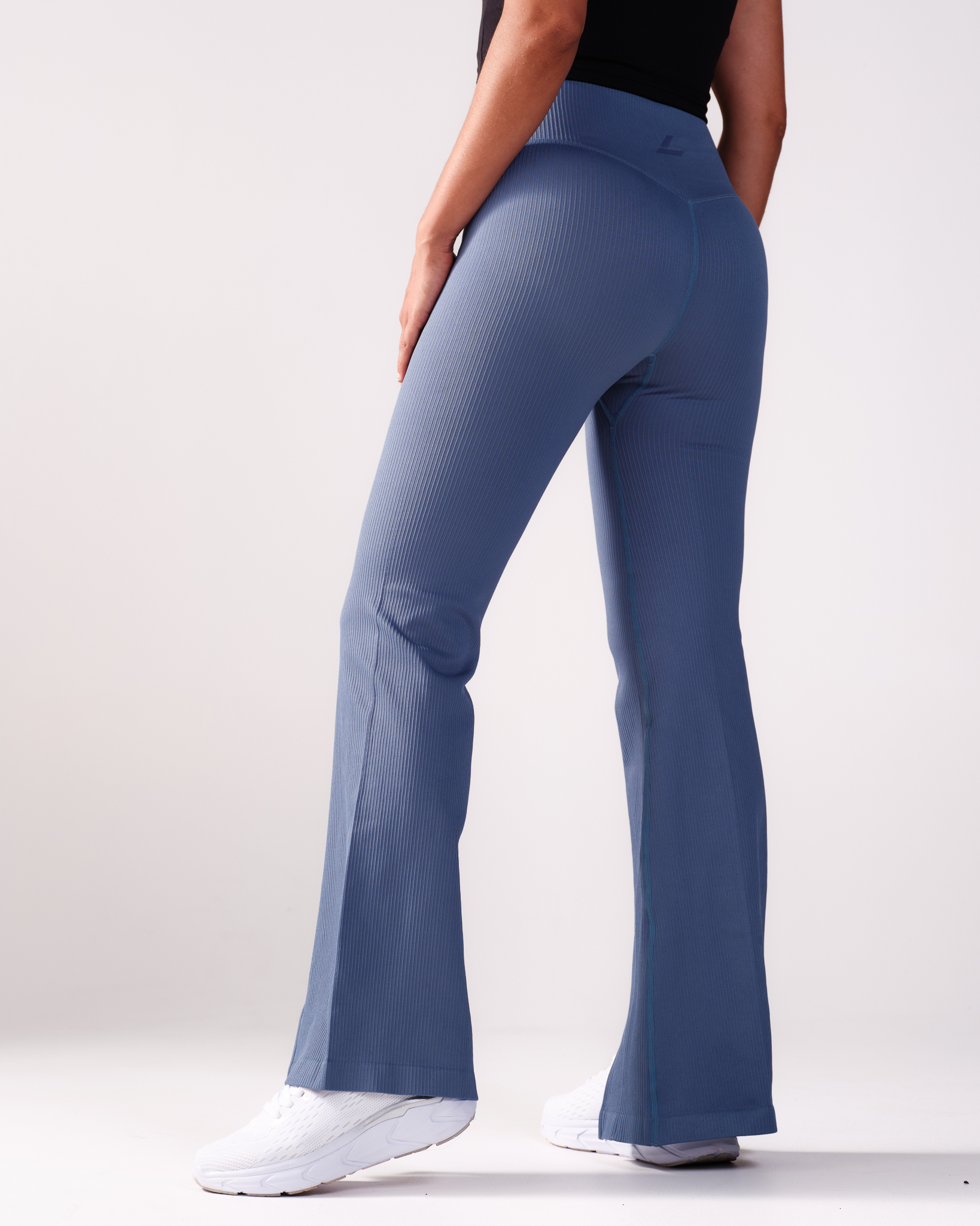 LEVITY Rib Flare Slit Tights Blue