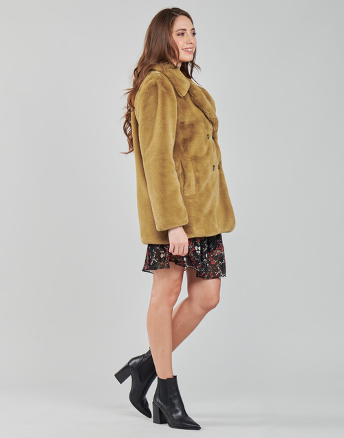 Oakwood - PERSHING - Camel