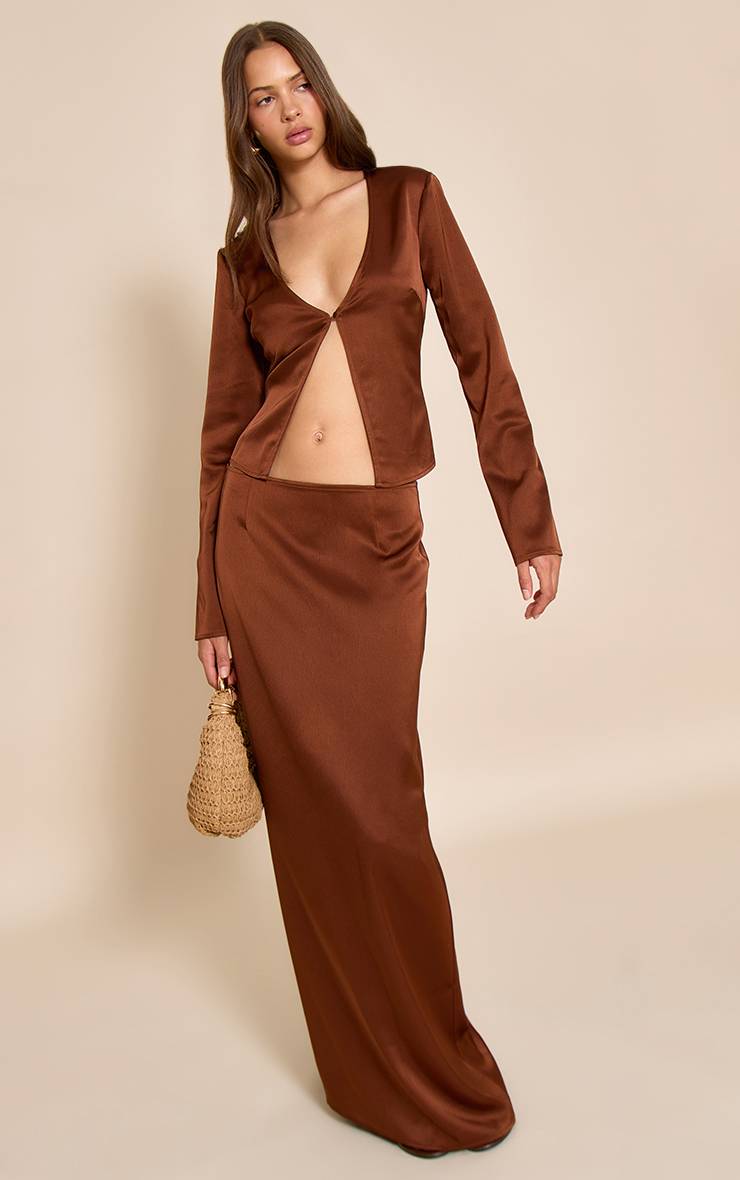 Chocolat Jupe Longue Fluide En Satin Taille Basse