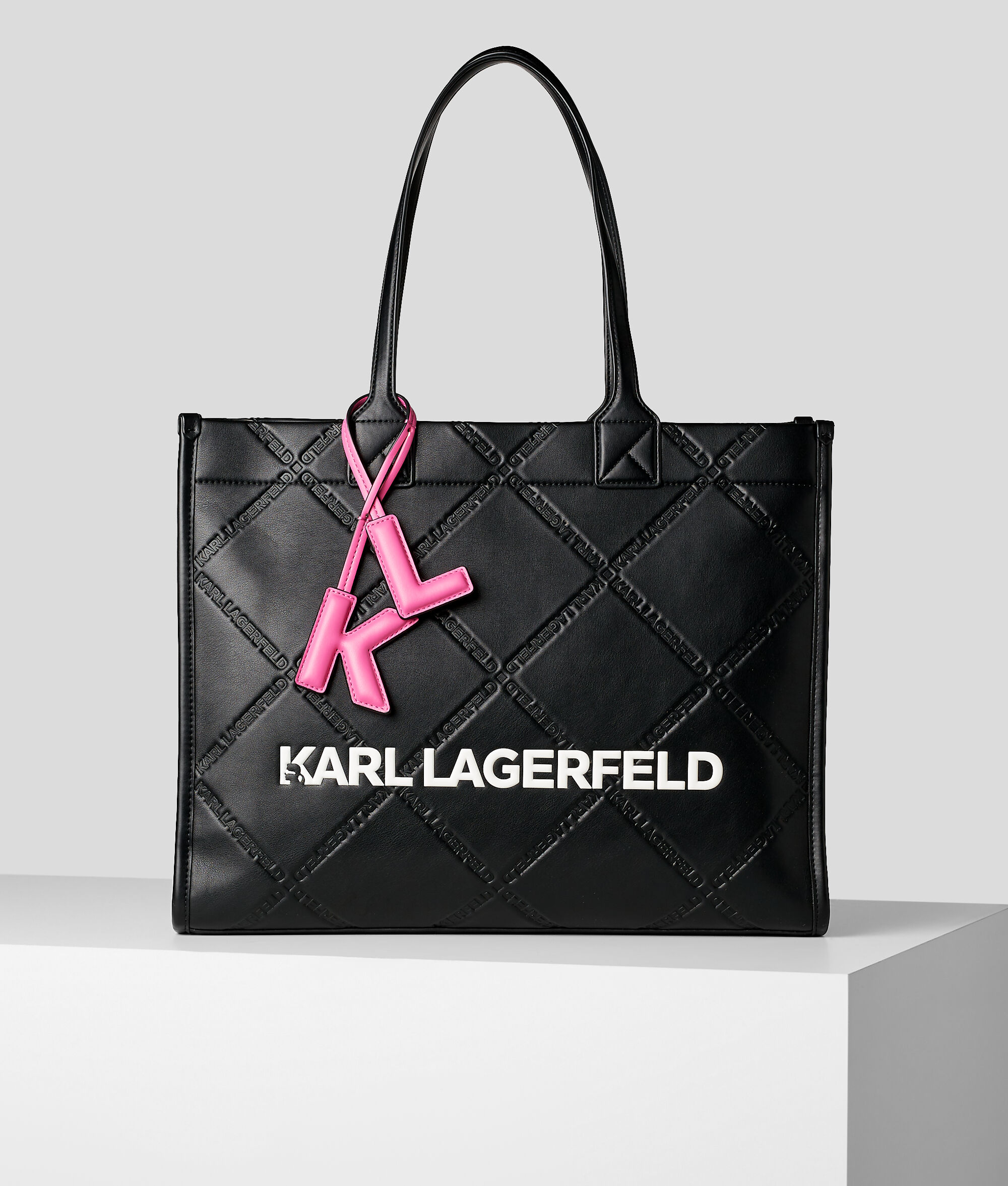 CABAS AVEC LOGO EN RELIEF K/SKUARE