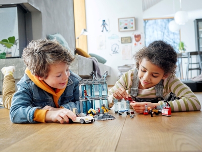 LEGO Iron Man Wapenkamer (76216)