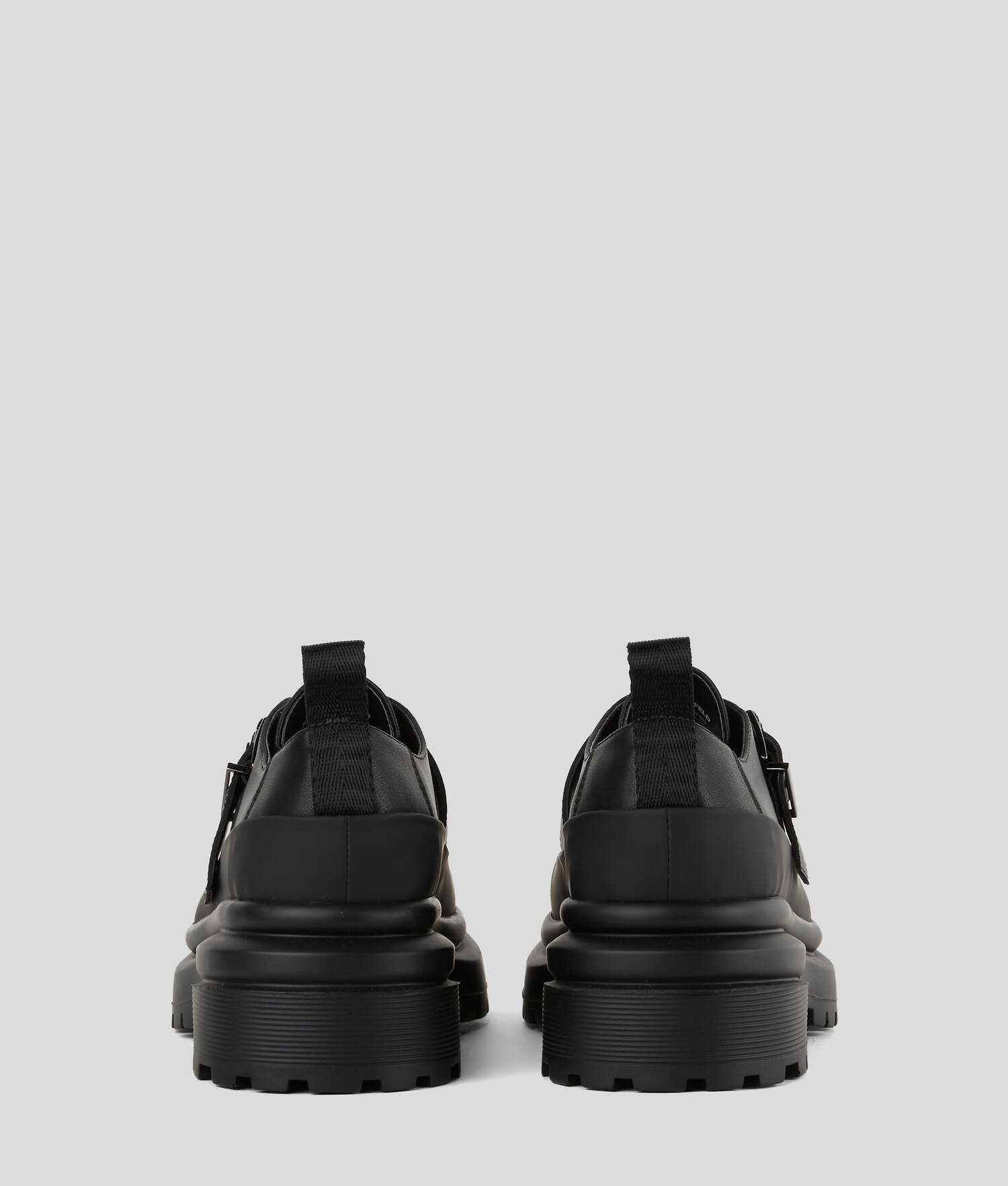 CHAUSSURES À GARNITURE AVEC BOUCLE BROOKE - Noir