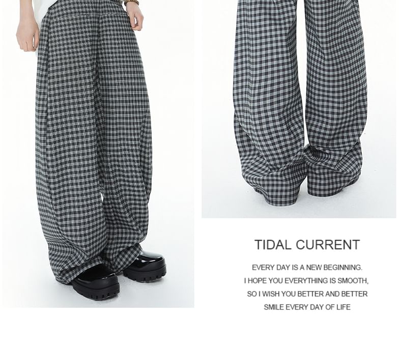 AXEN - Geruite broek met rechte pijpen en gemiddelde taille