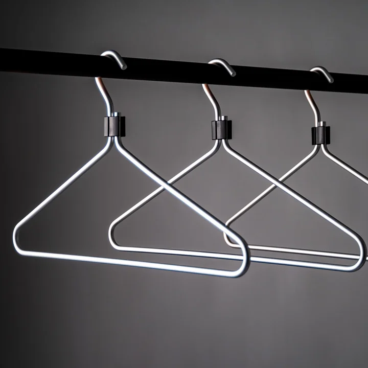 Radius Design - Kleiderbügel, schwarz / Clip schwarz (6er-Set)