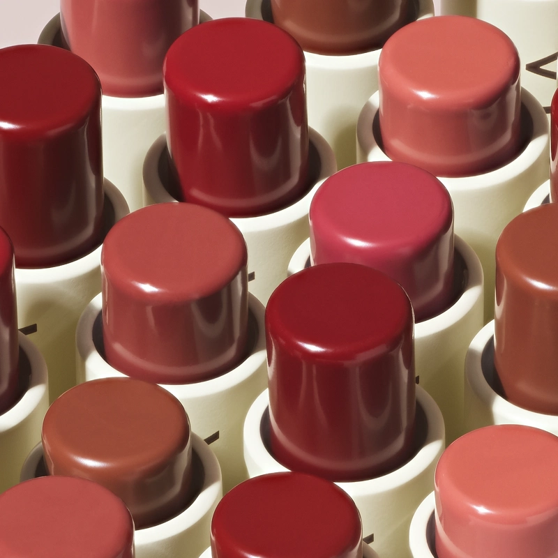 ILIA Balmy Tint Hydrating Lip Balm 4,4 gr. -Runaway