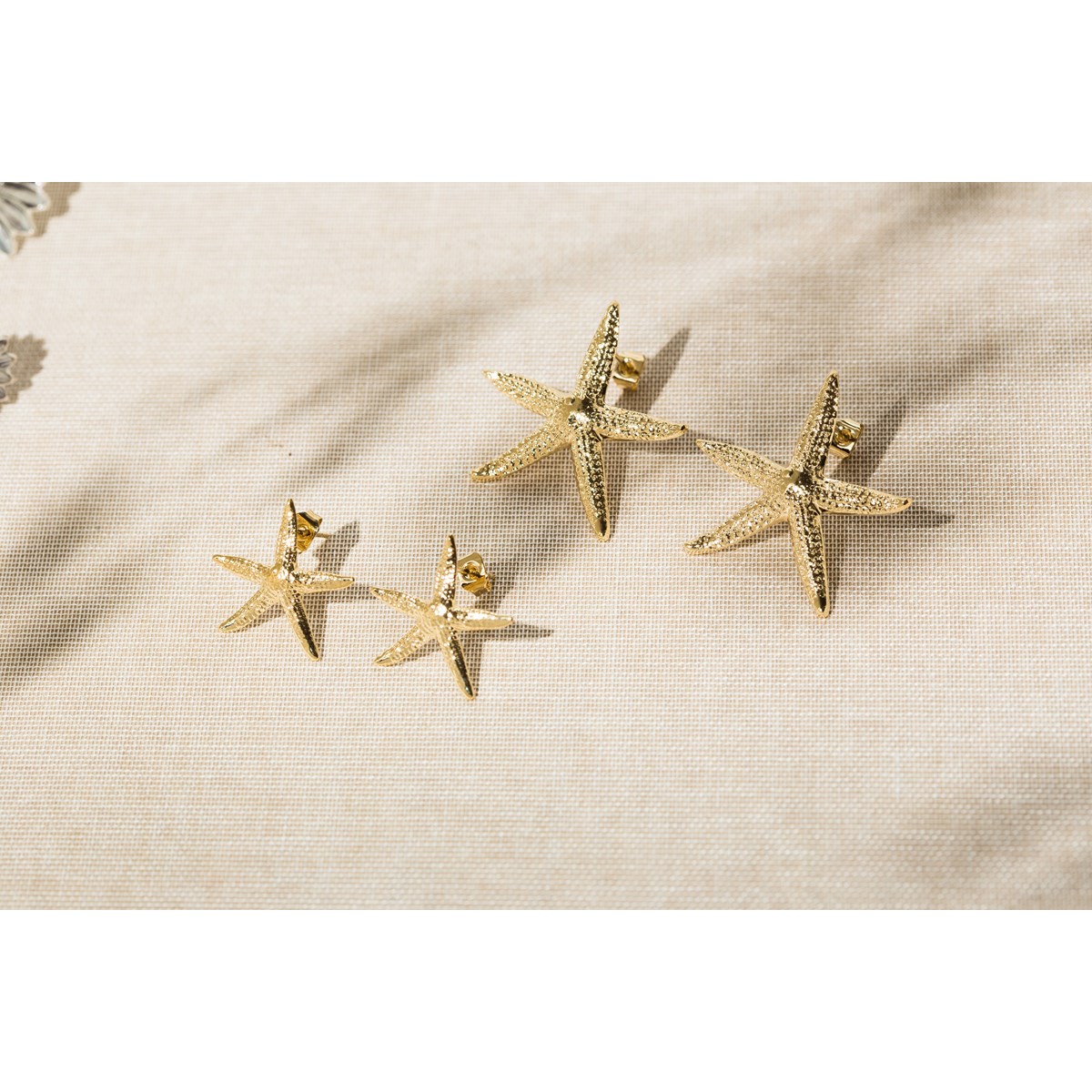maxi boucles d'oreilles puces étoiles doré à l'or fin - CLÉIA