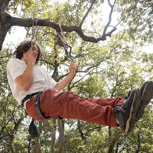 YY VERTICAL - AGRES MOBILE CLIMBING BALLS
