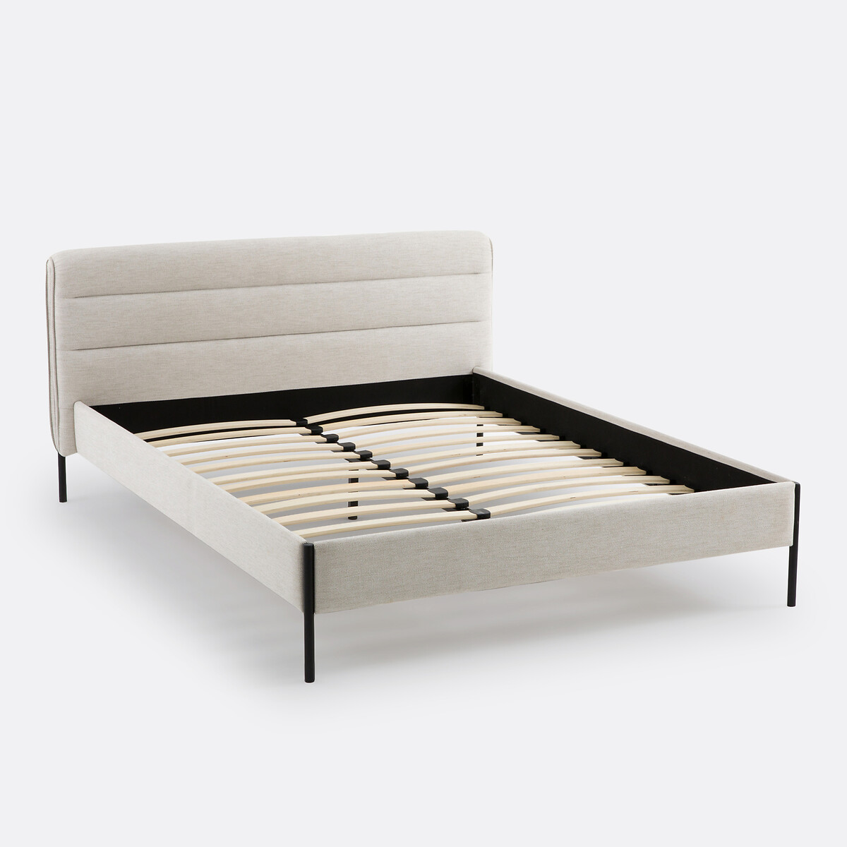 LA REDOUTE INTERIEURS<br>Cama estofada com base de ripas, Obias