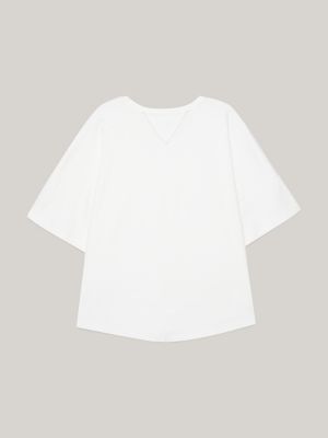 Camiseta Boyfriend Fit com Corrente e Monograma TH