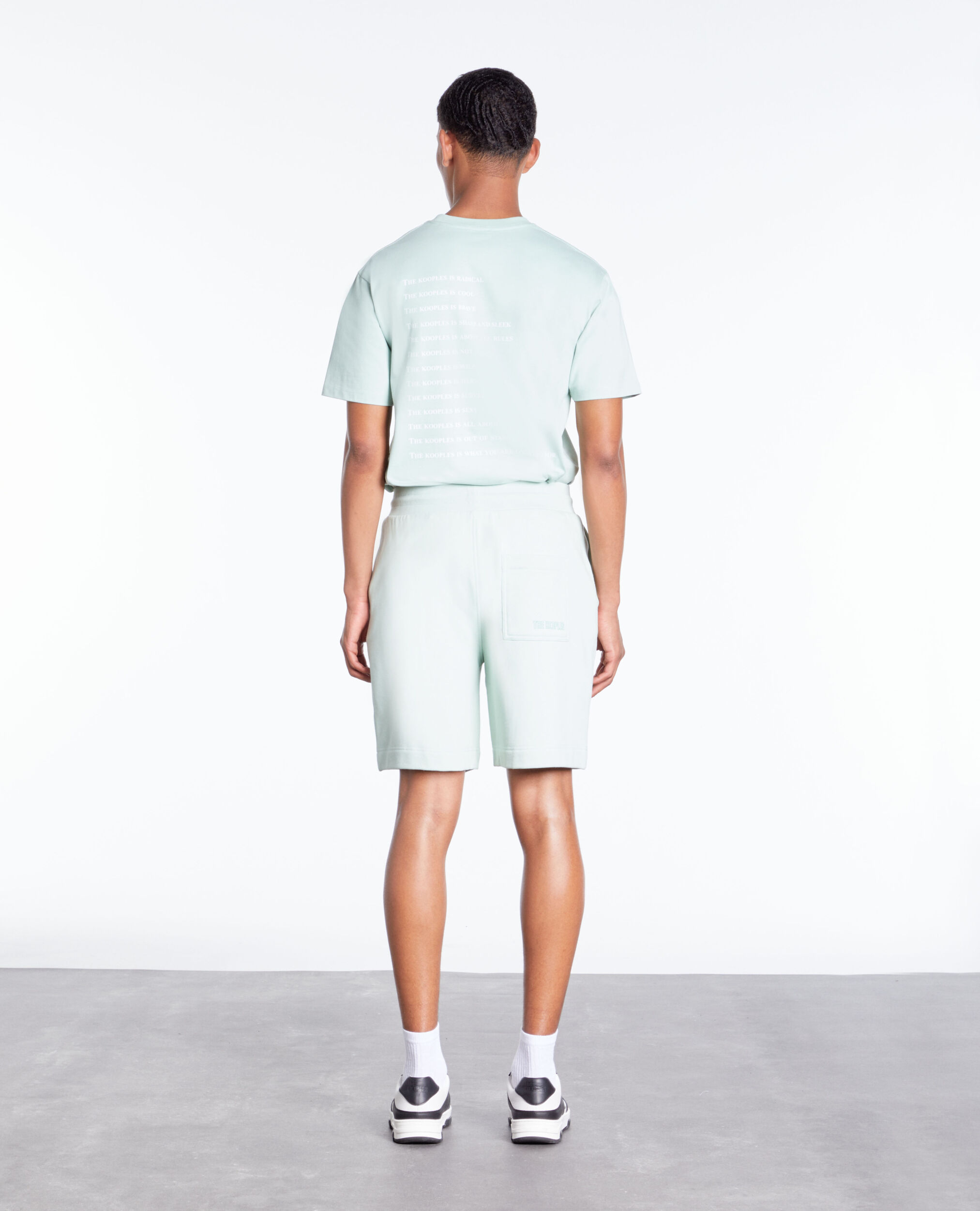 Short vert en coton