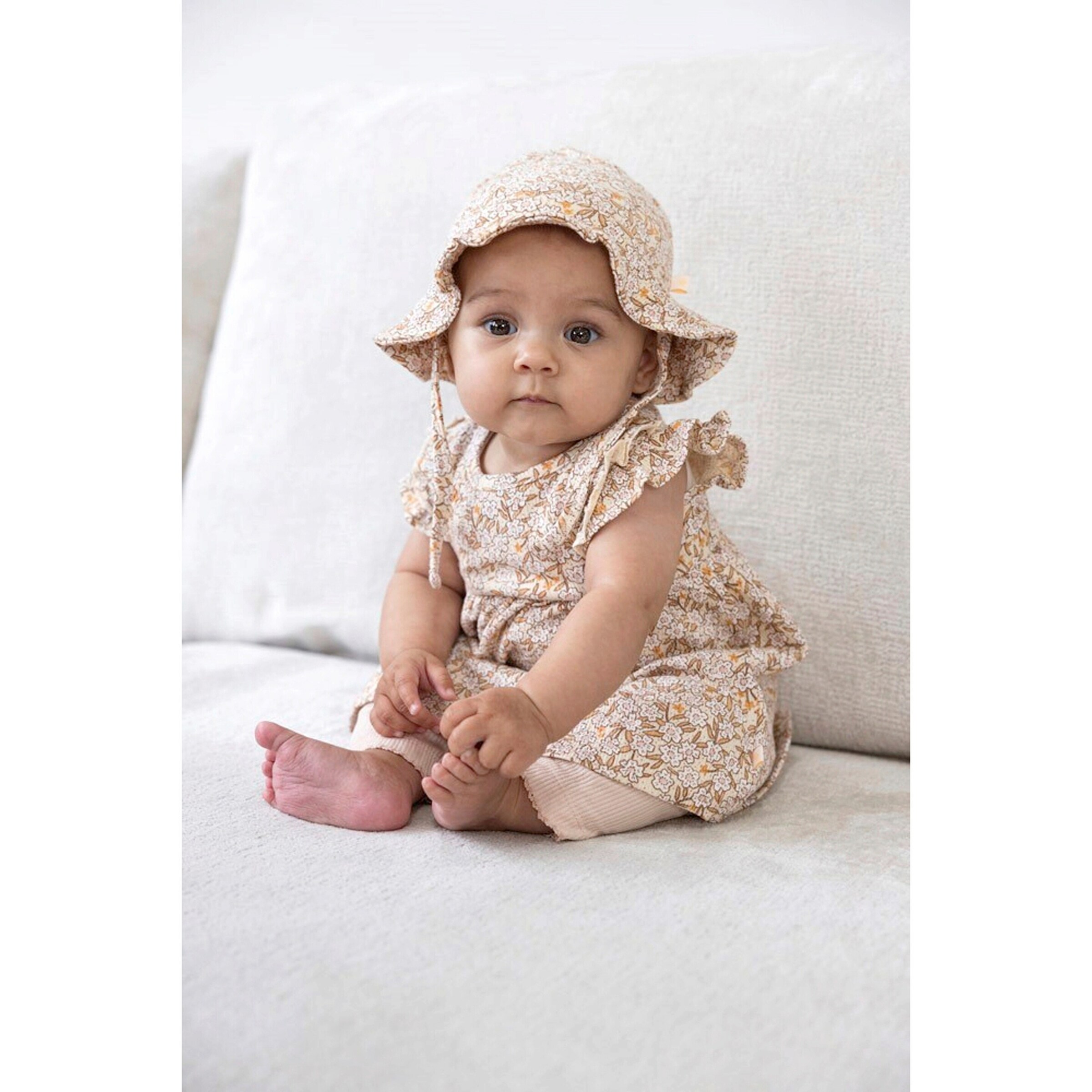 Feetje Krepp-Kleid Flügelarm Blumen braun/bunt
