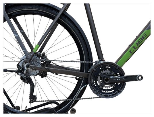 Produit reconditionné . Cube Kathmandu SL Shimano XT 2021 . Vélo trekking . Cube . très bon état