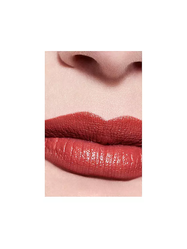 CHANEL  FARBINTENSIVER LIPPENSTIFT KONZENTRIERTE LEUCHTKRAFT UND PFLEGE NACHFÜLLBAR 2G rot