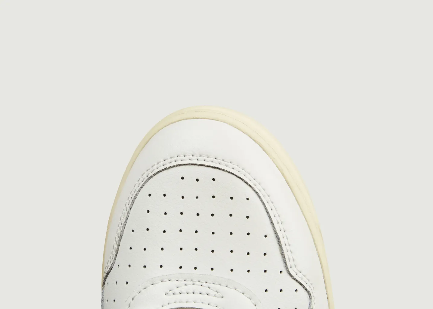 Baskets Medalist Low en cuir blanc rouge AUTRY