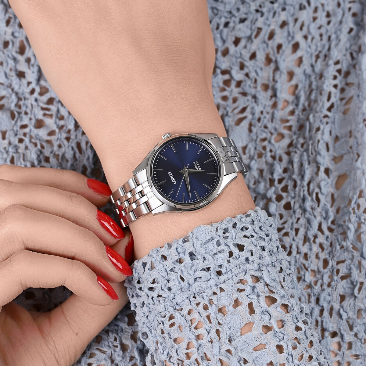Montre femme Lorus bleue