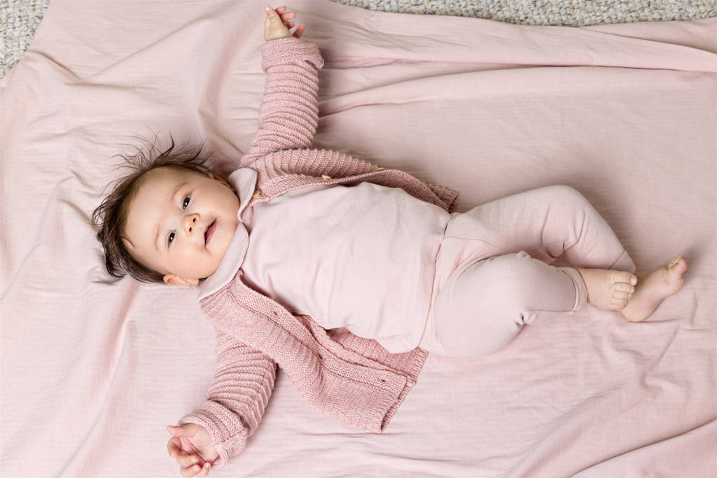 Petite Maison baby gebreid vest Kiki roze