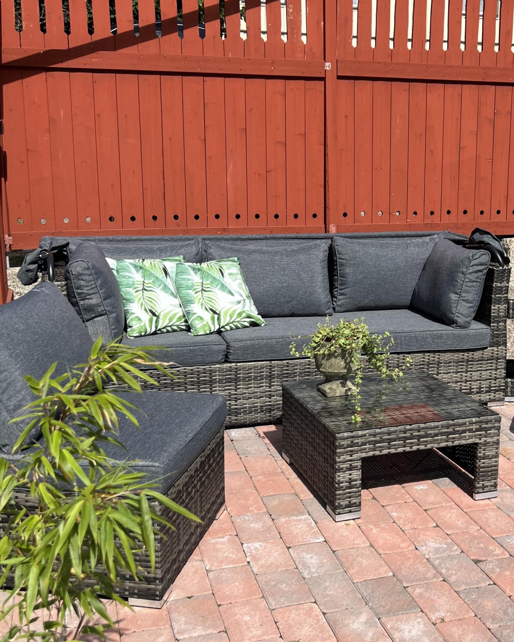 Set van 2 tuinkussens PAVELLI bladpatroon 45 x 45 cm Groen