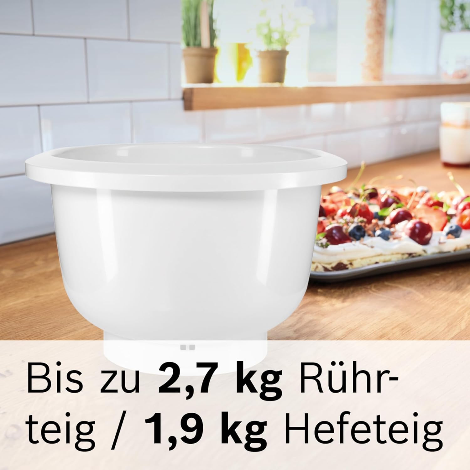 Bosch Küchenmaschine Serie 4 MUM5XW20, Edelstahl-Schüssel 3,9 L & Rührschüssel MUZ5KR1, 3,9 Liter, max. Teigmenge 2,7 kg, spülmaschinengeeignet, weiß, passend für Küchenmaschine Serie 4