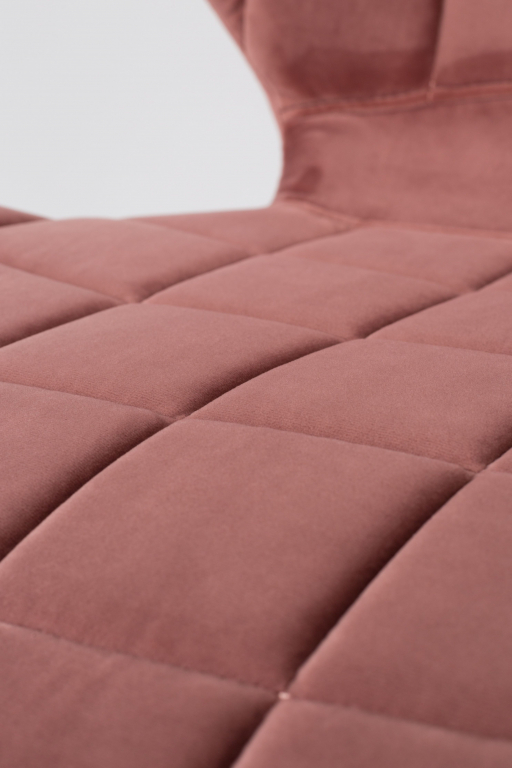 Zuiver OMG Velvet stoel old pink