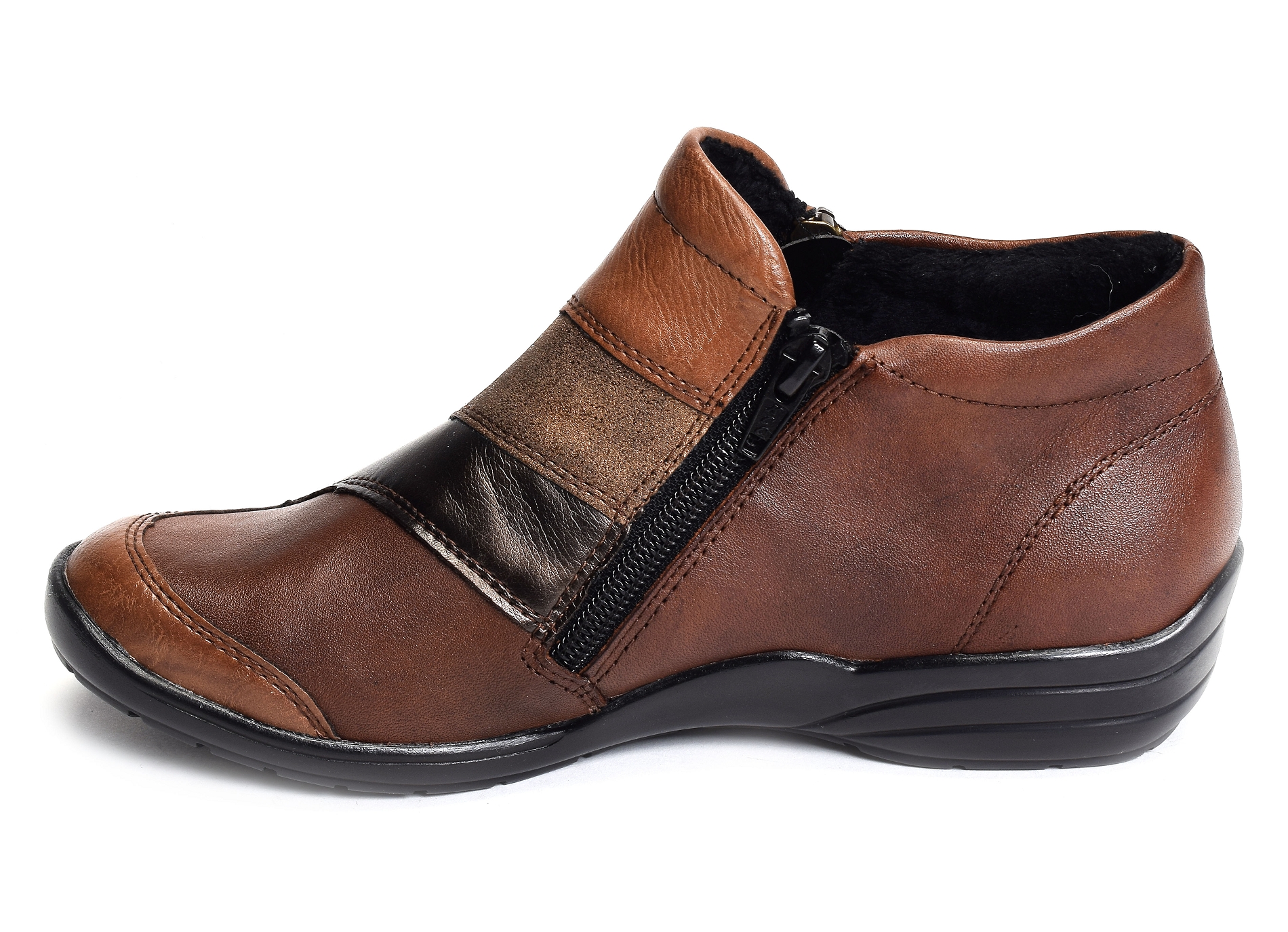 R7678 camel