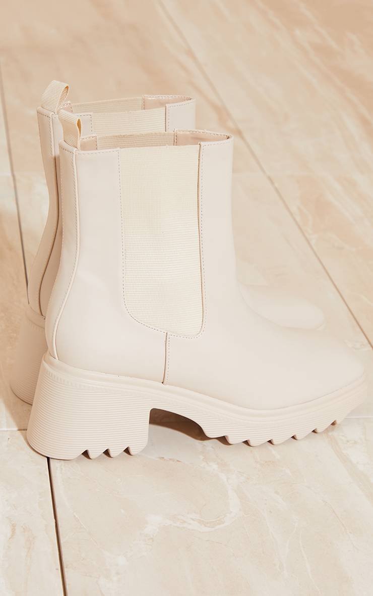 Crème Bottines Chelsea À Talon En Synthétique Mat